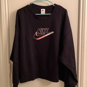 Nike crew sweatshirt